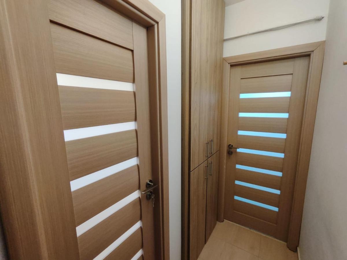 Apartamento Garsoniera Ioana Sinaia Exterior foto