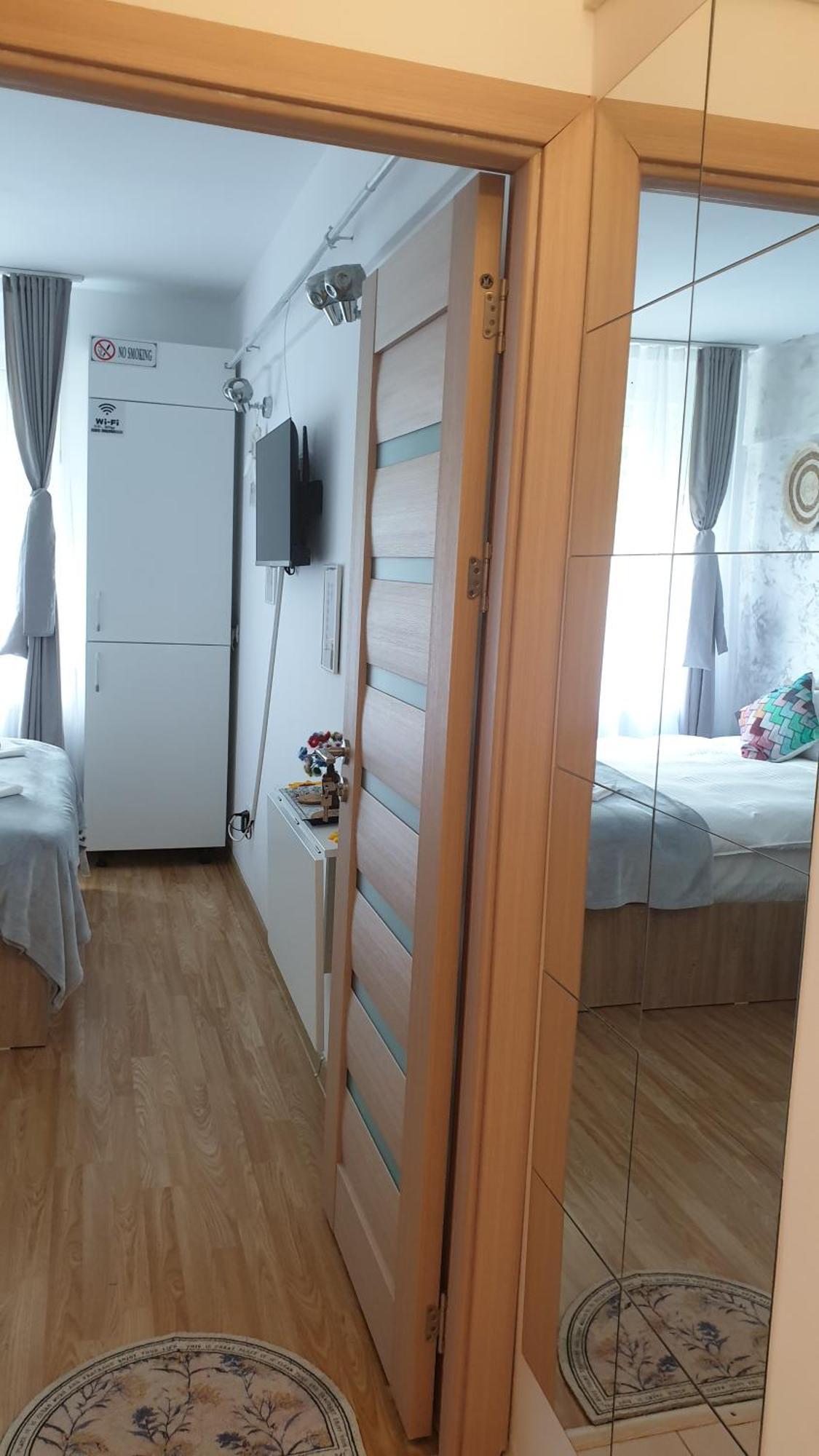 Apartamento Garsoniera Ioana Sinaia Exterior foto
